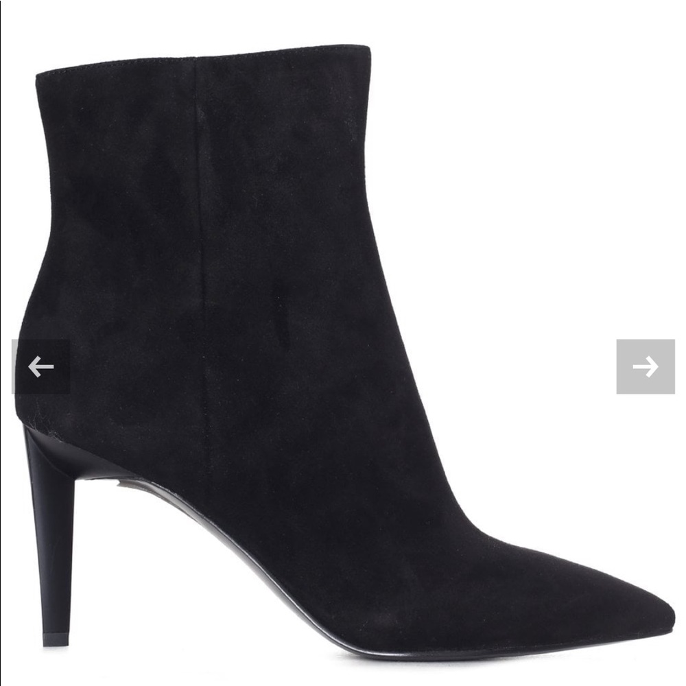 Kendall & Kylie Zoe Black Suede Booties